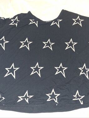 Buffalo David Bitton Black Top with White Star Accents